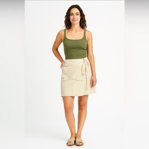 Converse One Star Vintage 1908 Cream Wrap Skirt Size M NWT